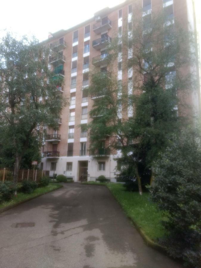 Milano Easy Apartment San Donato Milanese Luaran gambar